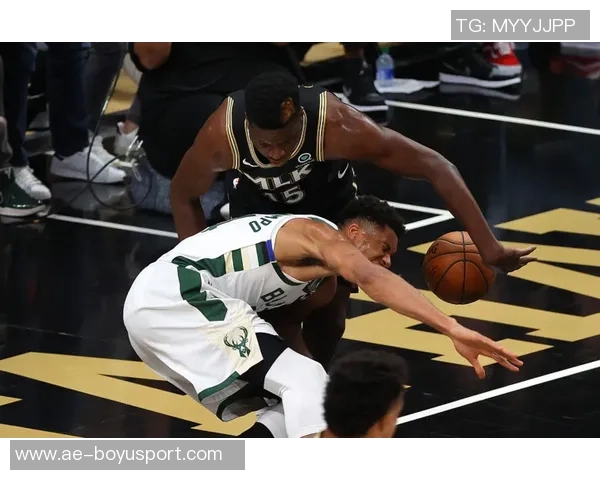 锡安首节未得分迅速反弹半场高效8中6贡献13分5篮板3助攻