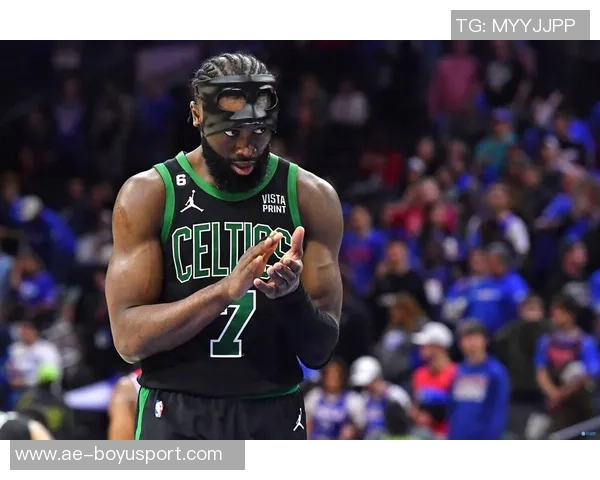 杰伦布朗强调从失利中汲取经验努力让队友保持积极心态