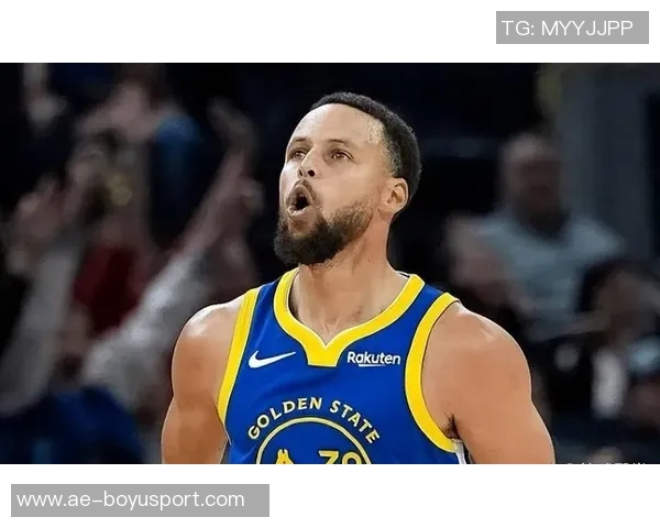 库里谈球队状态：一切顺理成章目标是持续保持良好表现